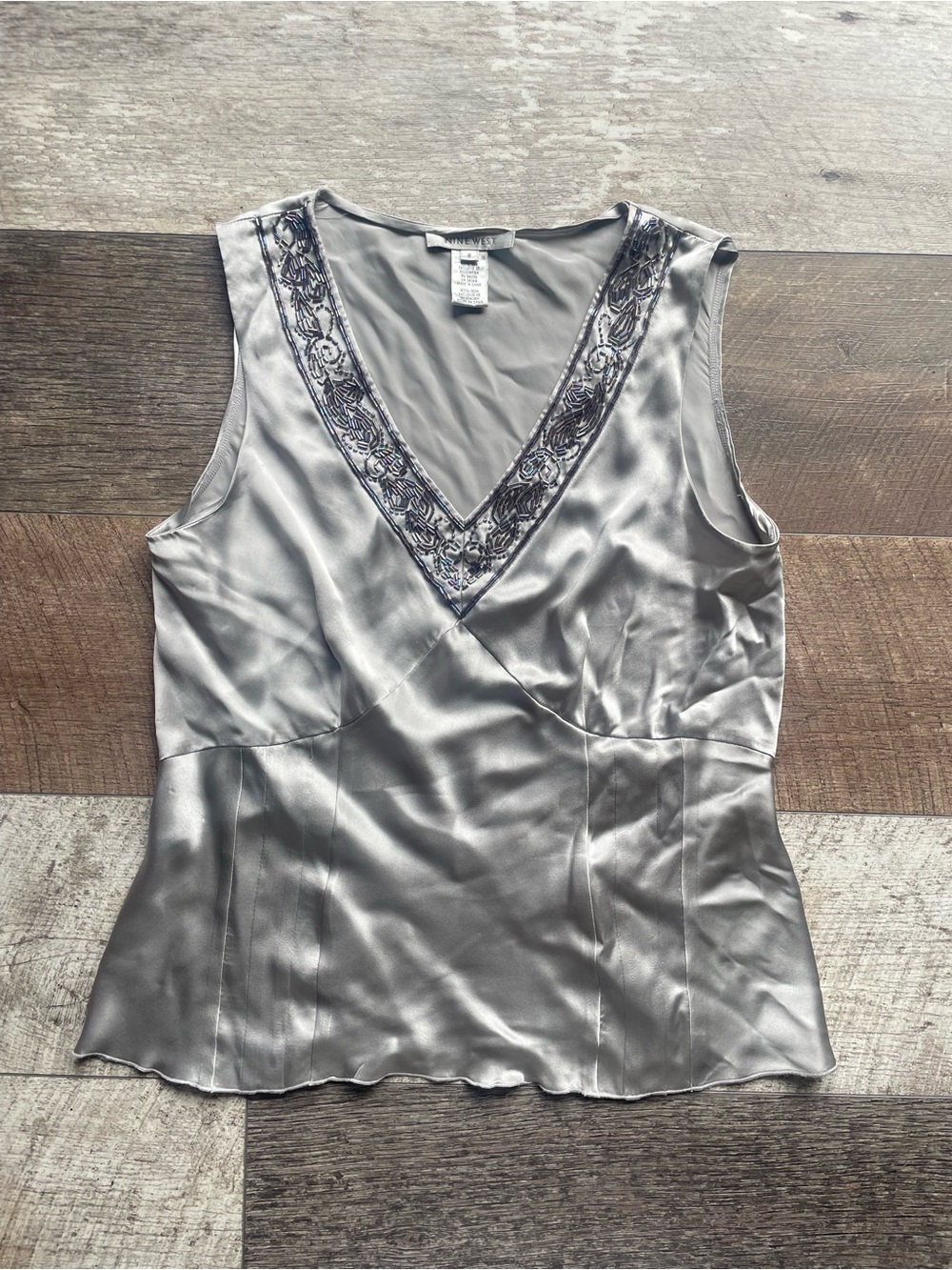 Vintage Nine West 100% Silver Satin V-Neck Embroidered Camisole
